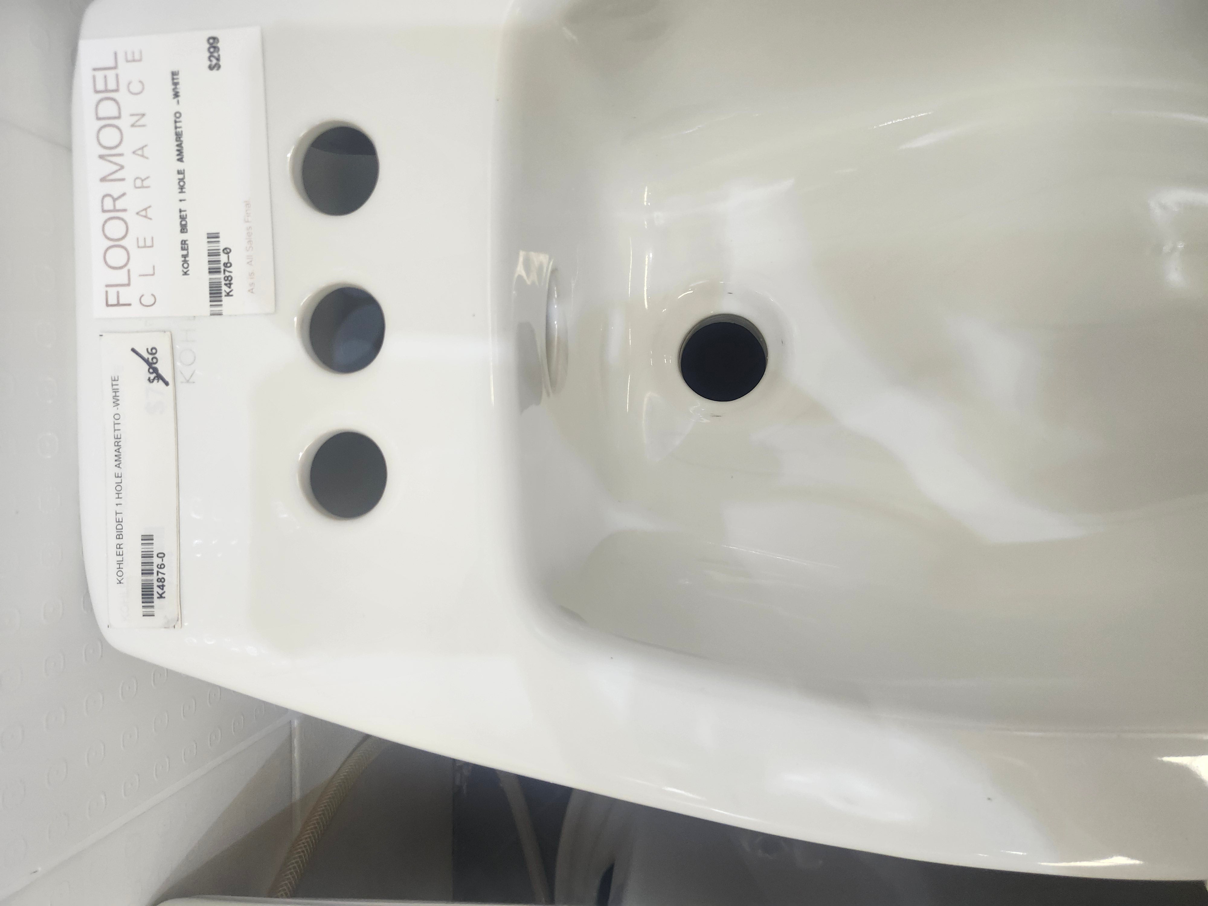 Kohler Amaretto White Bidet (as is)