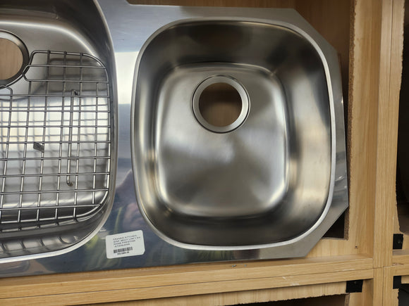 Franke Kitchen Undermount Sink 36 x 21 (1 3/4) RHSB Prestige Stainless Steel PRX120RH Floormodel Clearance As is