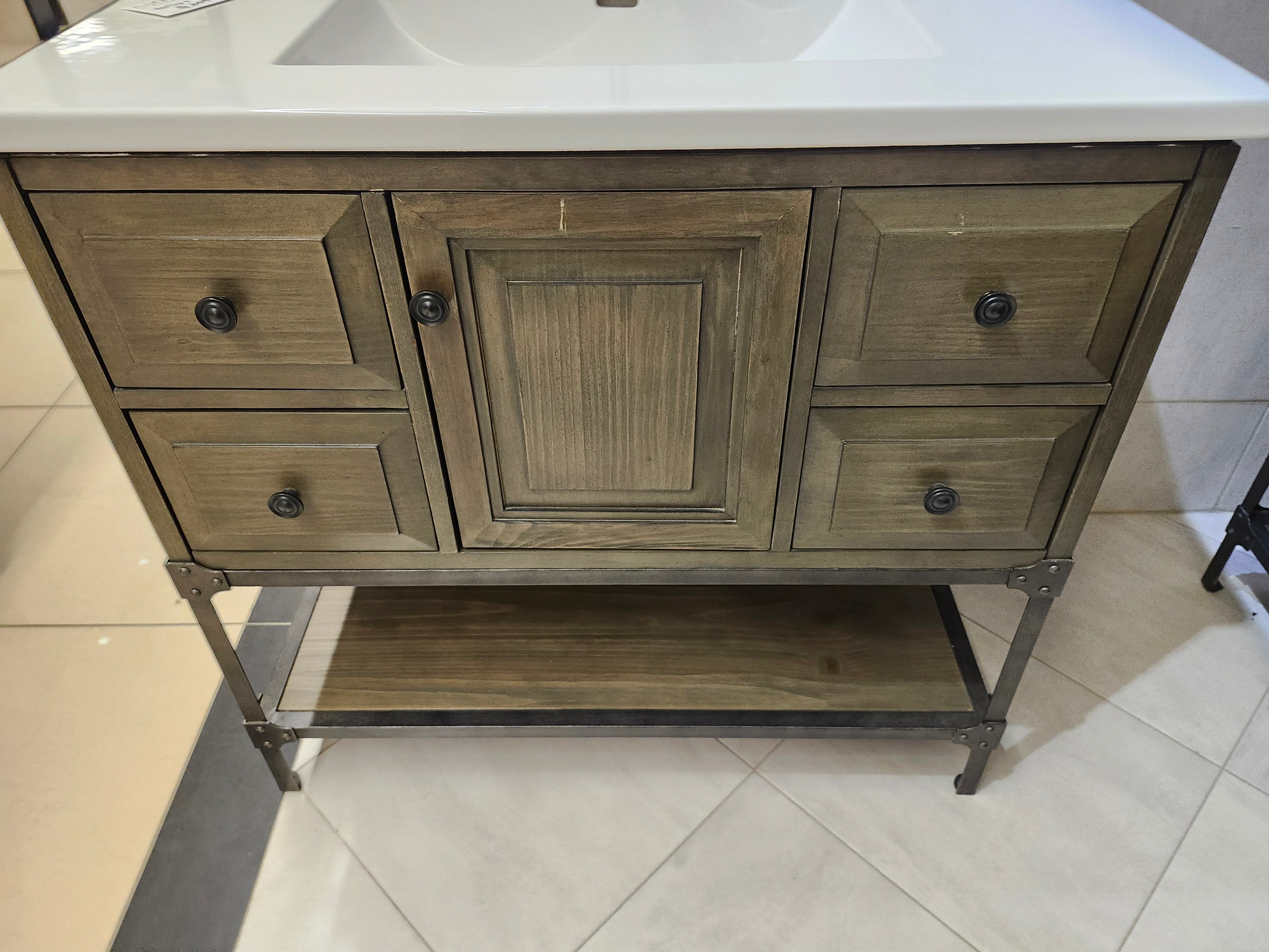 36" Fairmont Toledo Vanity & Countertop Combo with Mirror (as is)