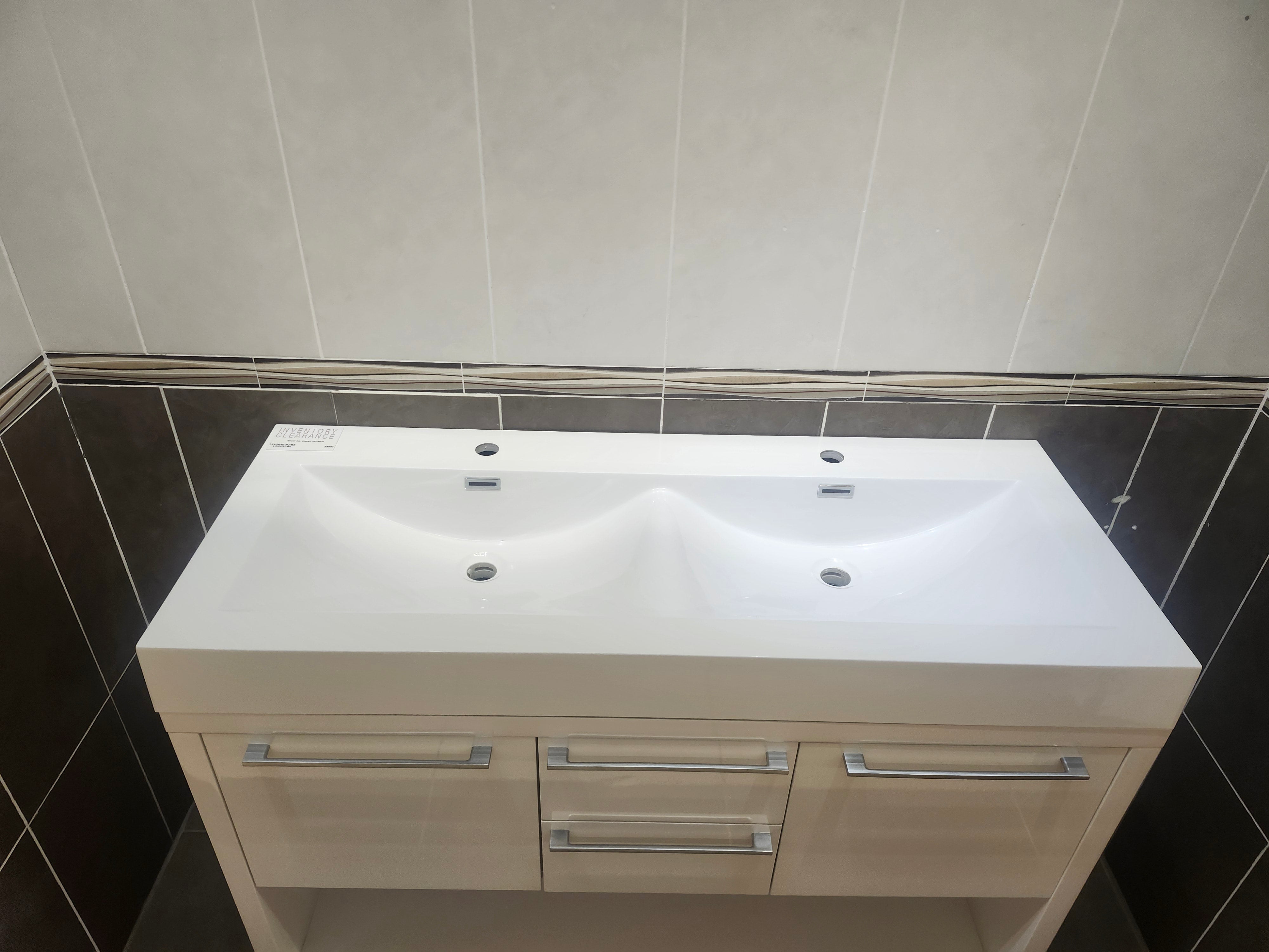 47" Vero Glossy White Vanity with Double Countertop Combo (as is)