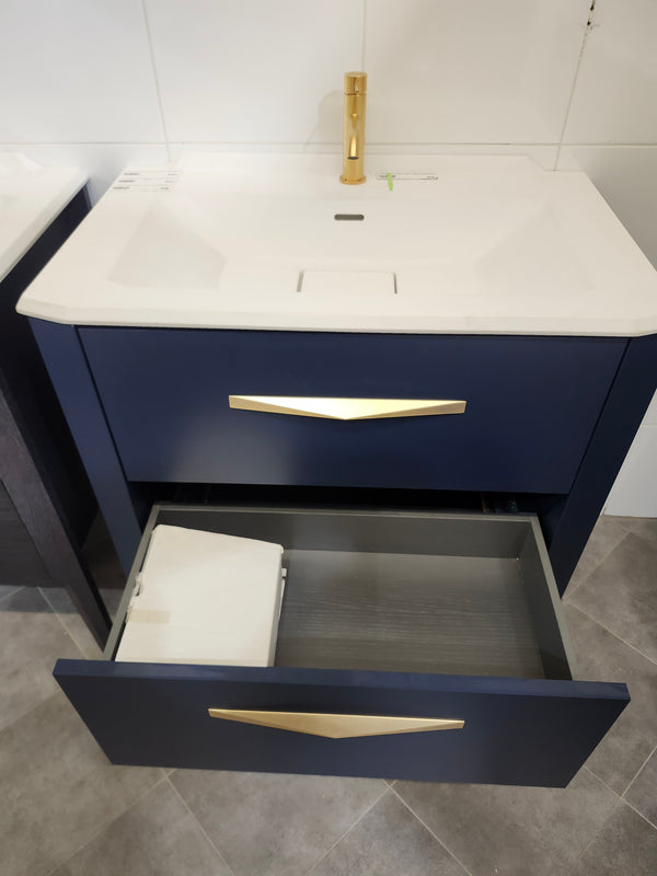 32" Epogue Sonia Vanity & Countertop Counter (as is)