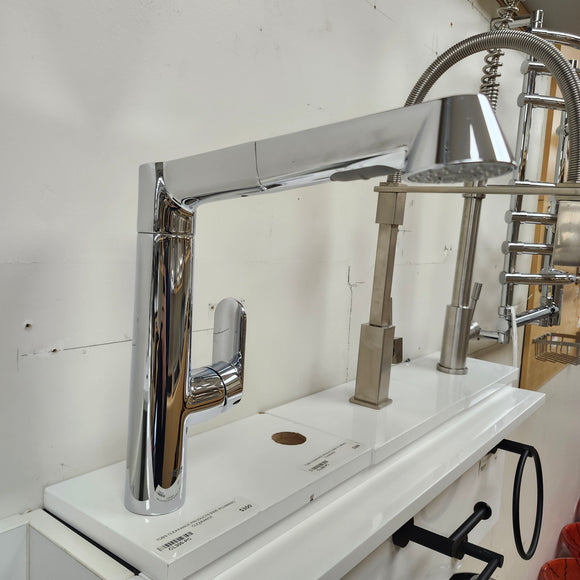 Grohe Kitchen Faucet With Extendable Faucet Head Floormodel Clearance as is Chrome
