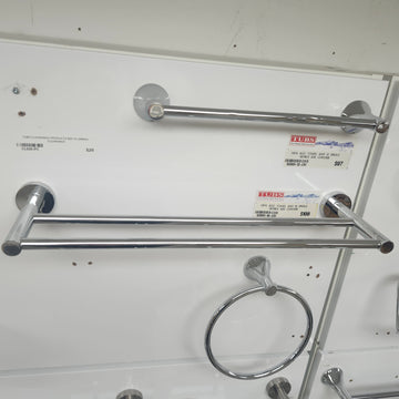 Vida 928 Series 18 Inch Double Shower Bar Bathroom Accessory Floormodel As Is