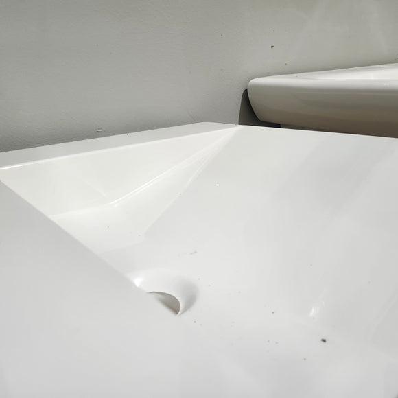 Duo 24 x 17 3/4 Countertop Vanity Sink no Overflow White Floormodel As Is i15