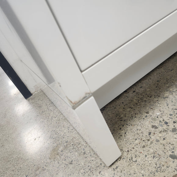 Vida 60 Inch Floormount Bathroom Vanity no countertop sold as is Floormodel Clearance (212)