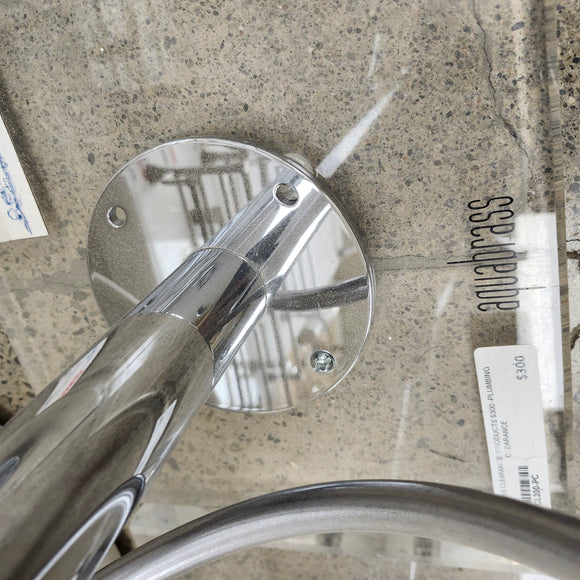 Aquabrass Roman Deck Tub Filler Metro Chrome With Hand Held Shower Head Floormodel Clearance As Is