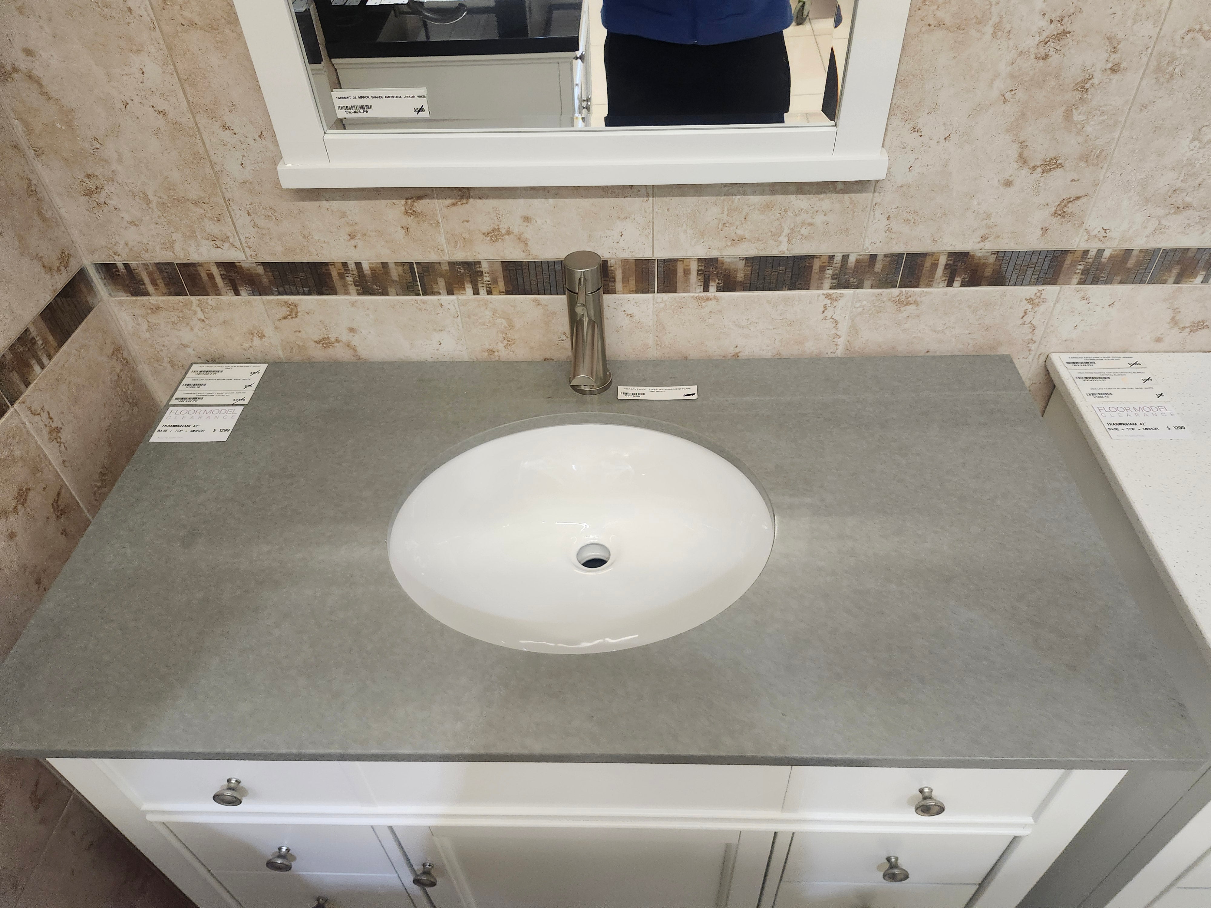 42" Fairmont Framingham Vanity and Countertop Combo with Mirror (as is)