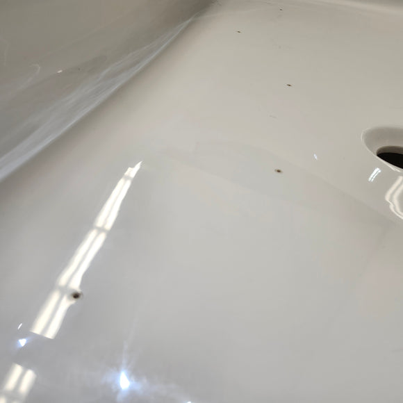 Duravit Sharck Drop In 74 3/4 x 35 1/4 Air Jet Freestanding Bathtub Floormodel Clearance As is M8
