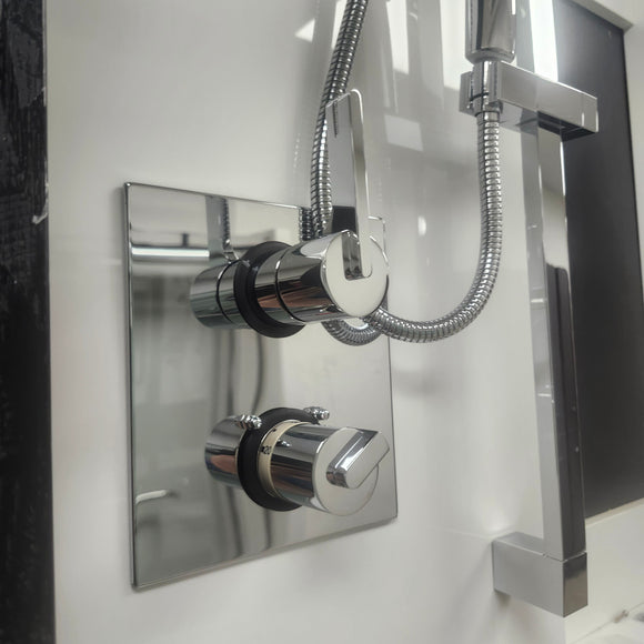 Thermostatic 2 way Chrome Shower Kit Floormodel Clearance as is (153)