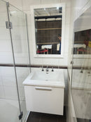 24" Vida Elements Vanity and Countertop Combo with Mirror (as is) j1-1
