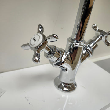 Hansgrohe Axor Single Hole Gneck Kitchen Faucet Traditional Floormodel Clearance Sold as is - 0