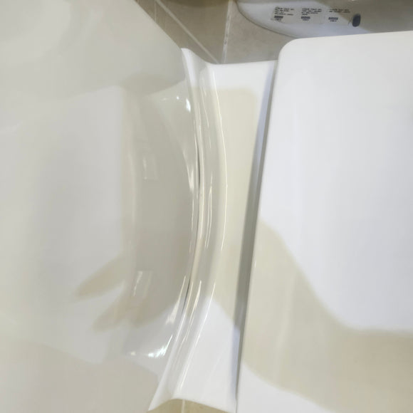 Kohler 2pc Elongated Toilet with Seat Floormodel Clearance as is K4472 K4308  I12
