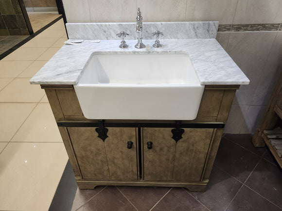 36" Fairmont Farmhouse Vanity & Countertop Combo (as is) k5
