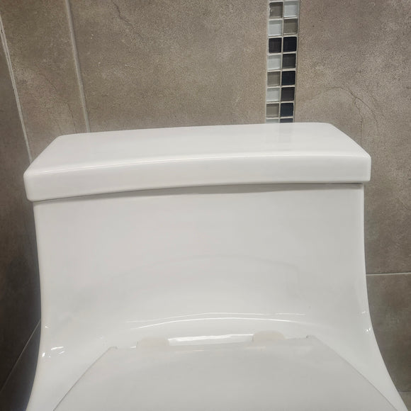 Kohler Floormount Clearance Sold as is (I16) with touchless flush k1954