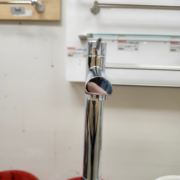 Aquabrass Roman Deck Tub Filler Volare Chrome Floormodel Clearance As is