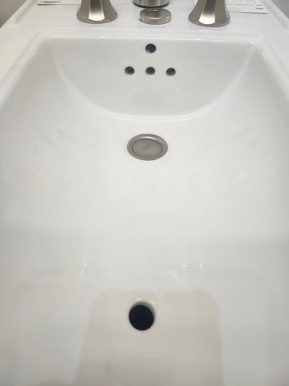 Kohler Memoirs White Bidet with Brush Nickel Hardware (as is)