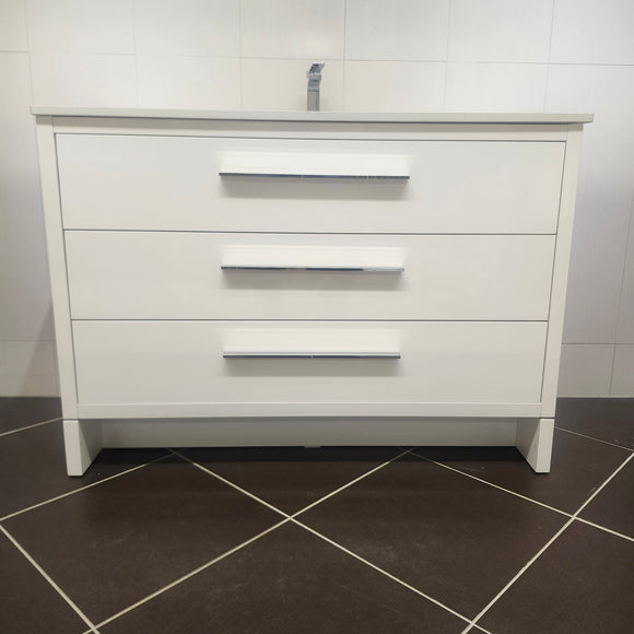 48" Aura Glossy White Plato Vanity with Countertop Combo (as is) J12