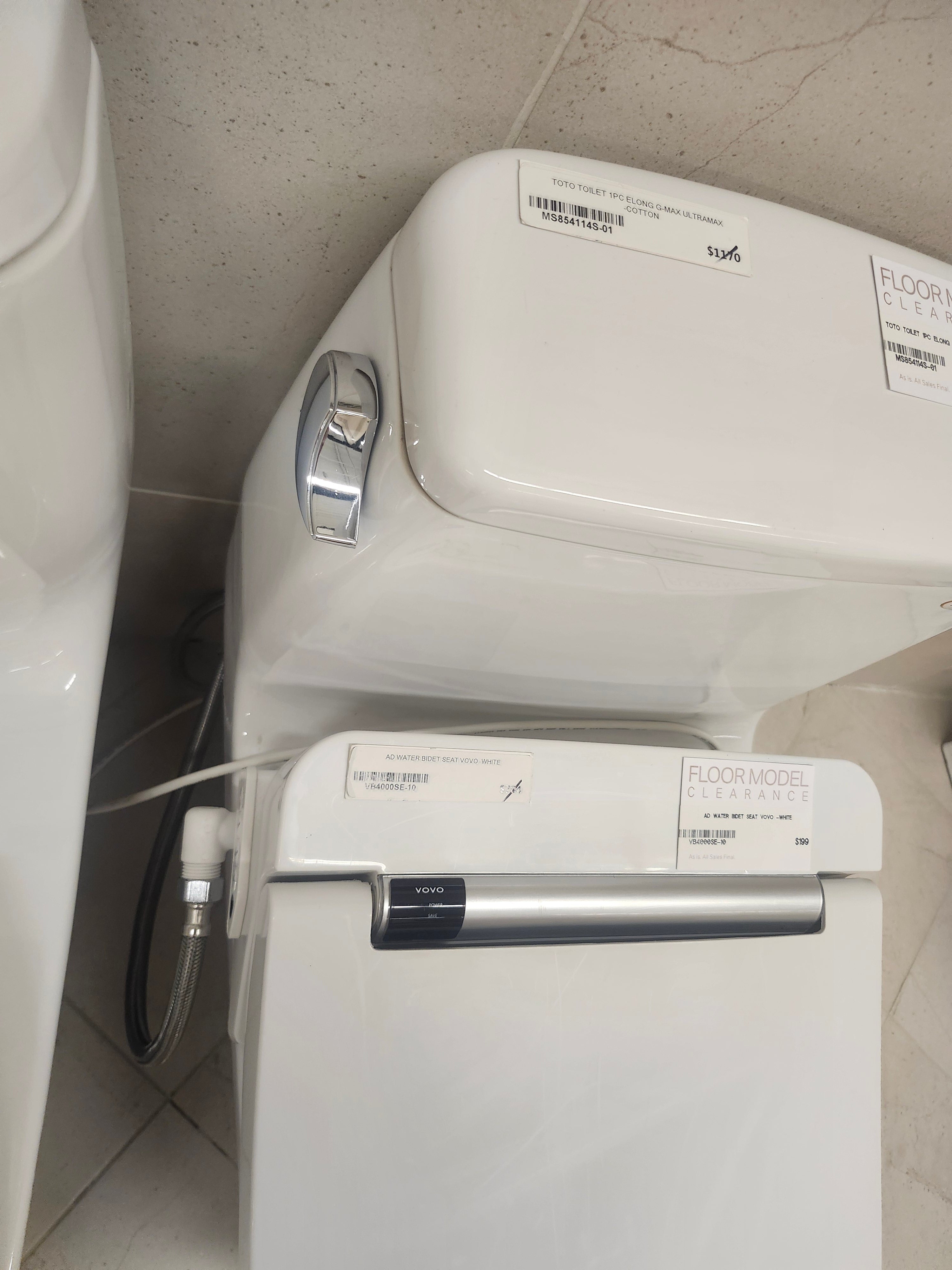 Toto Ultramax G-Max Toilet and AD waters Vovo Bidet Seat Combo (as is)