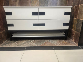 Vida Turin 61 White/Black Vanity with double Countertop Combo (as is)