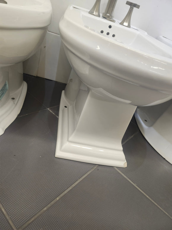 Kohler Memoirs White Bidet with Brush Nickel Hardware (as is)