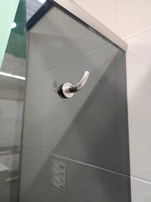 D&M Neo Angle Shower Door and Shower Base Combo (as is) k4
