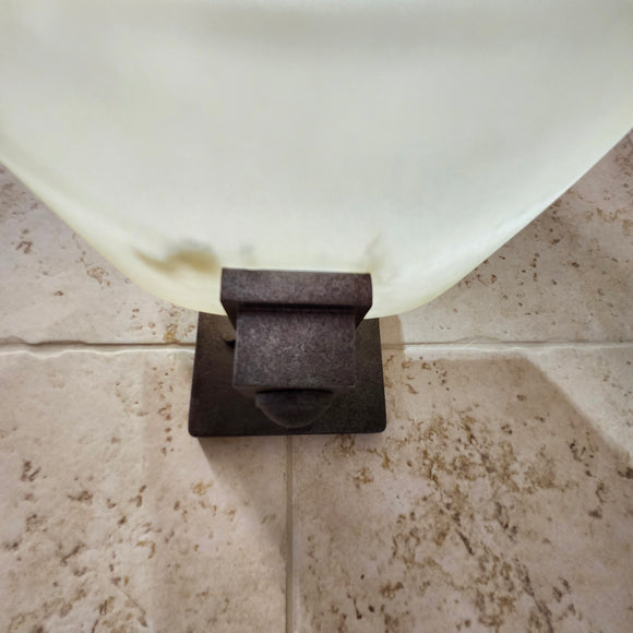 Murray WB1277CB Home Lighting Bathroom Fixrture Floormodel As Is (H22)