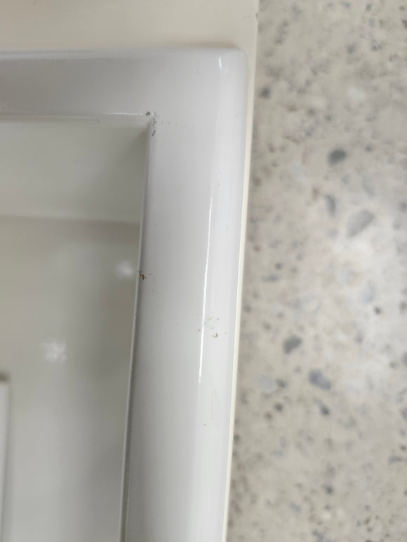 Rubinet 12 x 12 Niche Shower In wall accessory White Floormodel Clearance