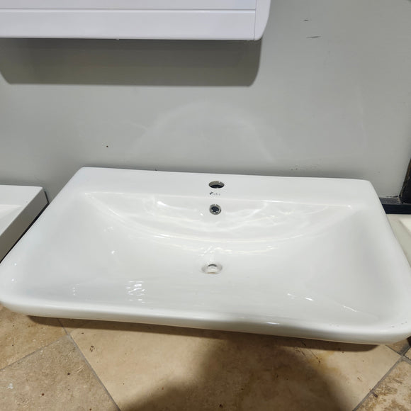 Vida Elda 29.5 x 17.9 Vanity Countertop Sink 1 Hole White Floormodel Clearance As Is i15