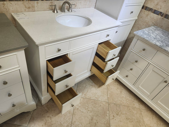 42" Fairmont Framingham Vanity and Countertop Combo with Mirror white k11