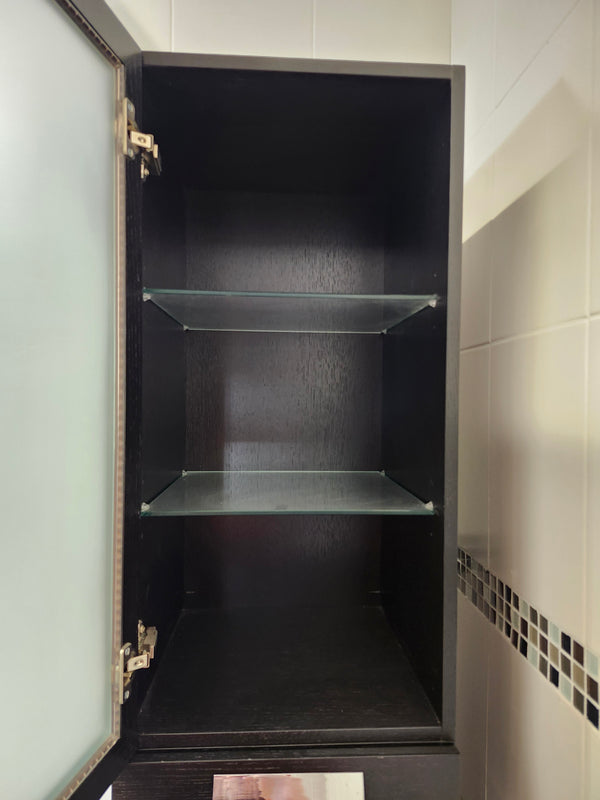 70" Vanico Vanity Combo with Matching Linen (as is)
