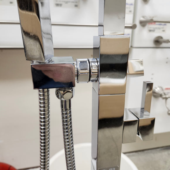 Aquabrass Roman Deck Tub Filler with Hand Held Shower Head Chrome Floormodel as is