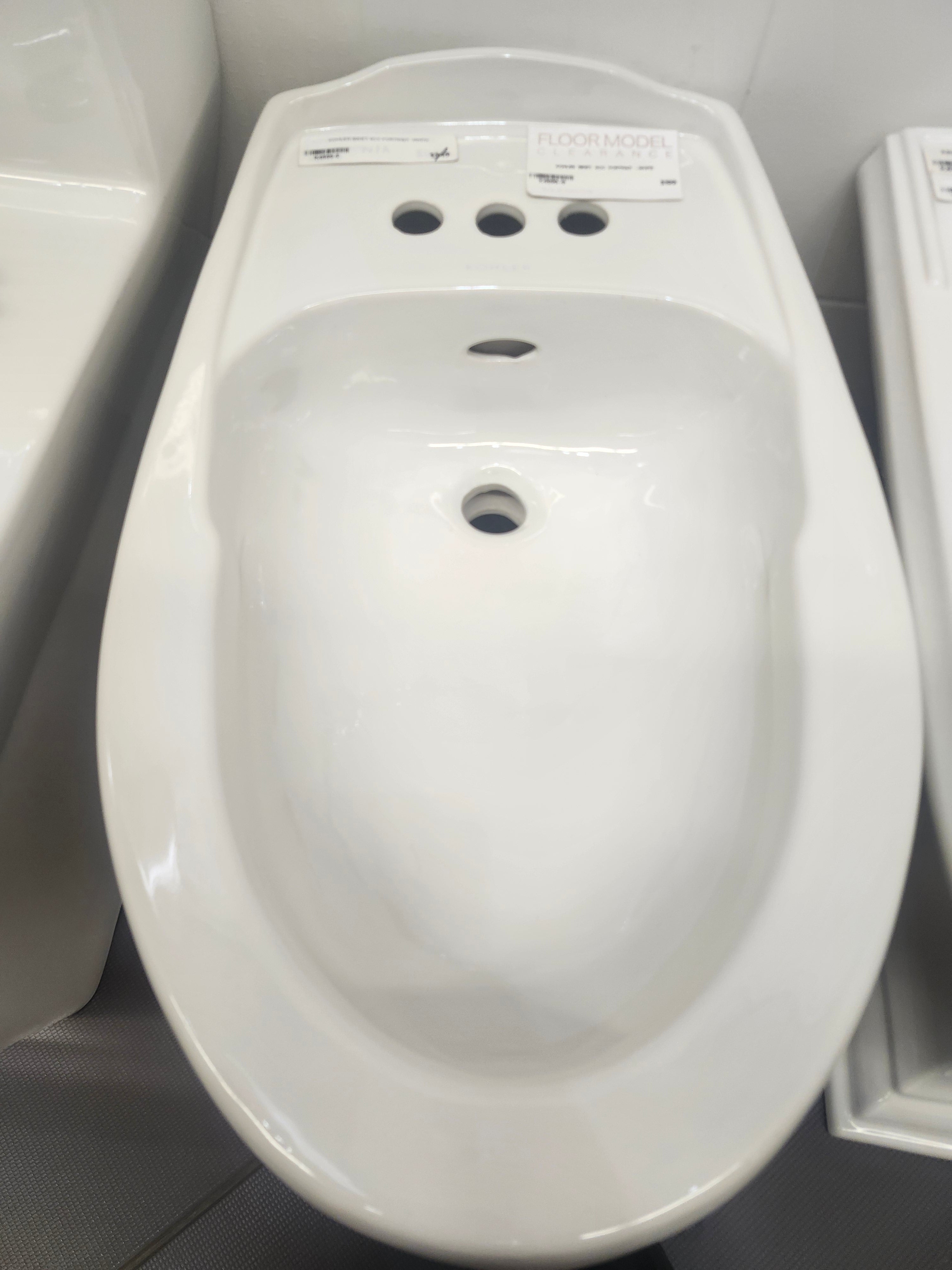 Kohler Portrait White Bidet (as is)