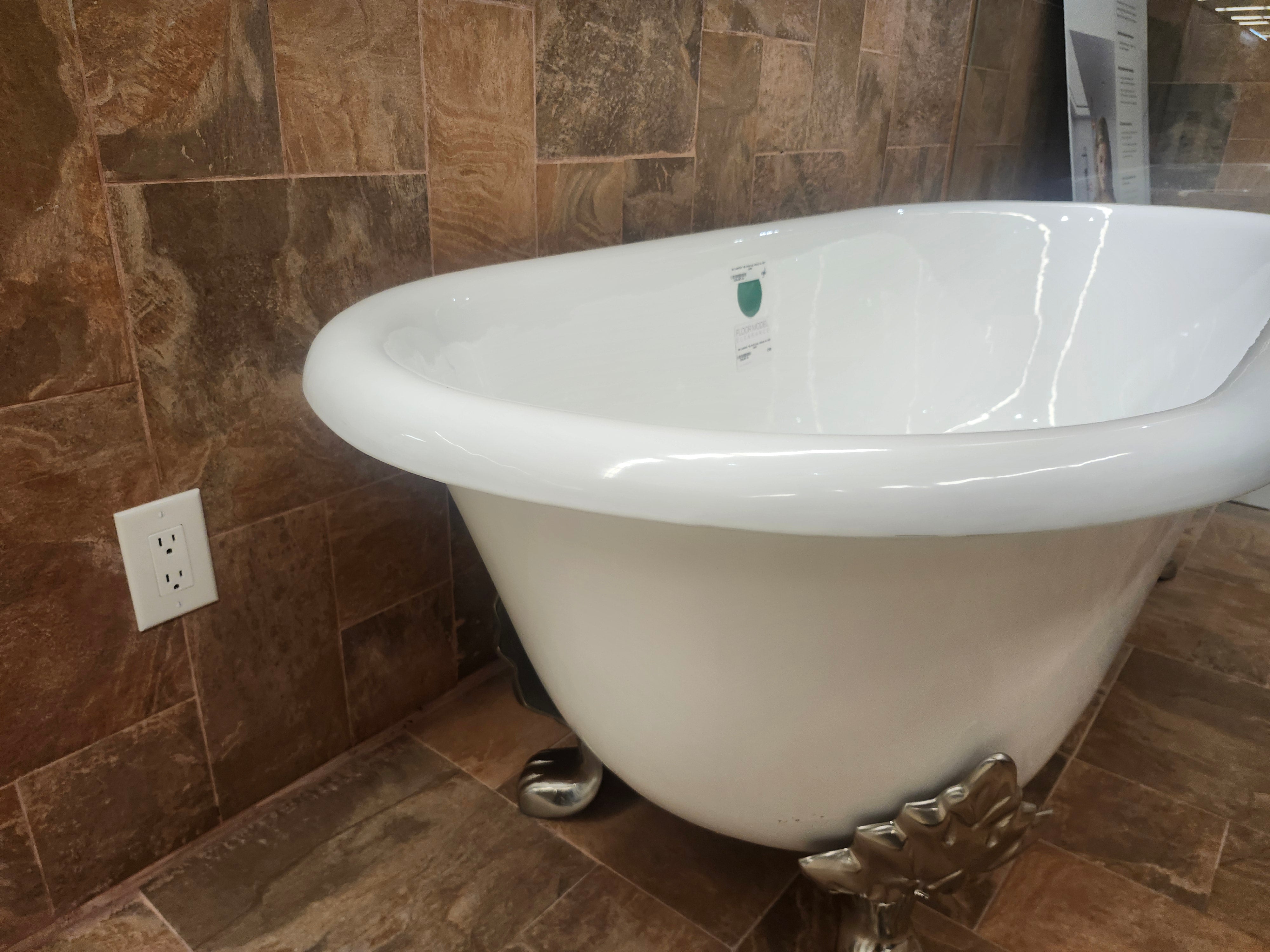 Clawfoot 67x30 Dual Freestanding Bathtub (No Feet) (as is)
