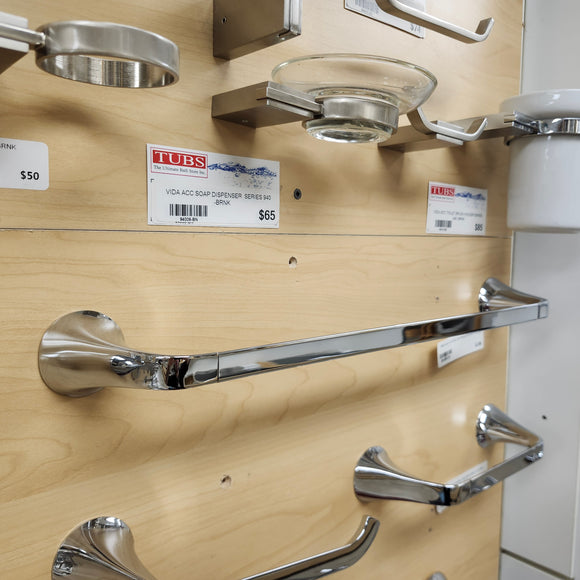 Brizo Sotria 18 Inch Towel Bar Bathroom Accessory Floormodel Clearance As Is