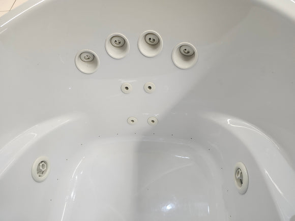 Neptune Whirlpool Biscuit bathtub clearance as is floormodel m7