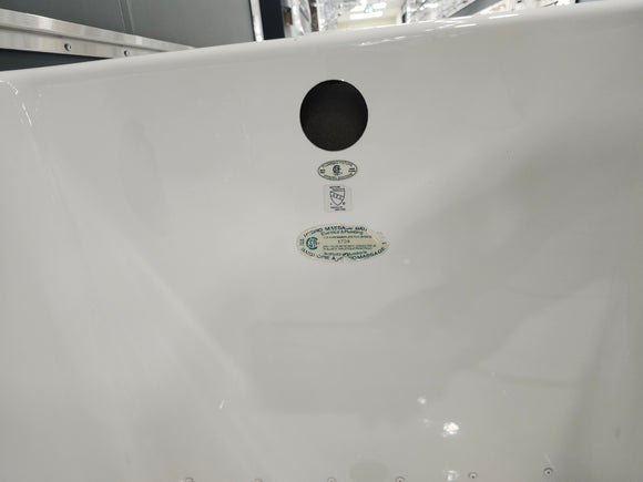 Neptune Freestanding Bathtub 60 x 32 Air Side Ametys White AM3260A Floormodel As is Etobicoke