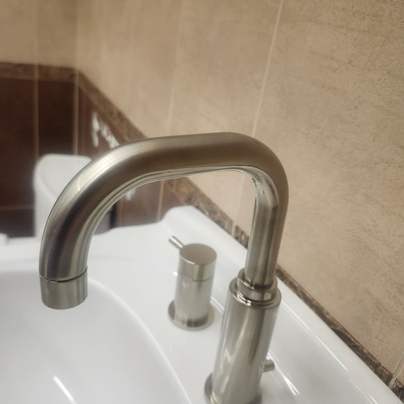 American Standard 8cc Bathroom Faucet with Handles Brushed Nickel Floormodel Clearance as is (H9)