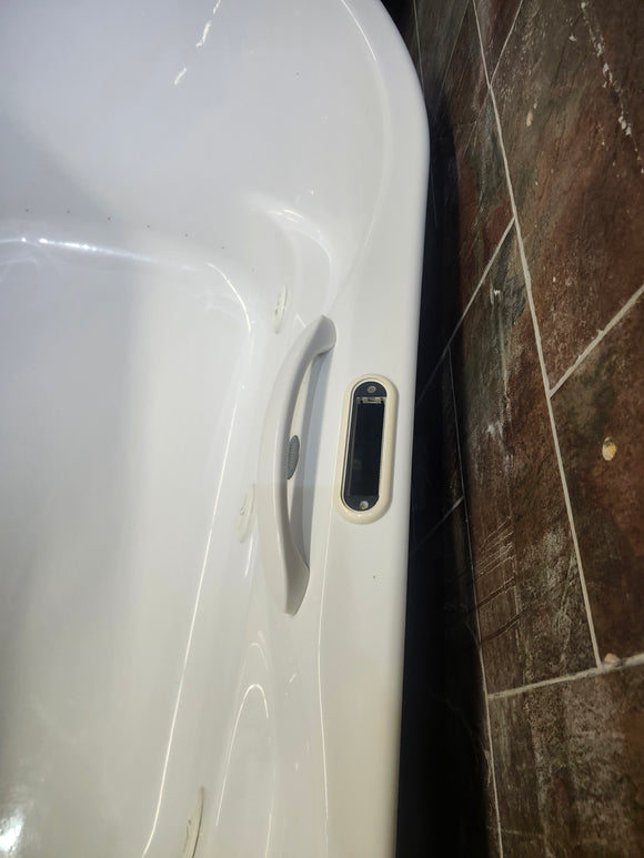 Maax tub 72 x 36 hydmax living biscuit floormodel clearance as is m7