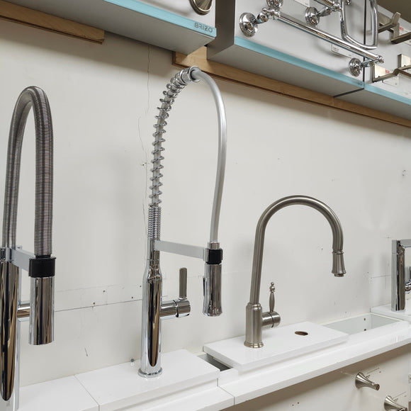 Blanco G-Neck Kitchen Sink Faucet Sold As is Floormodel Clearance