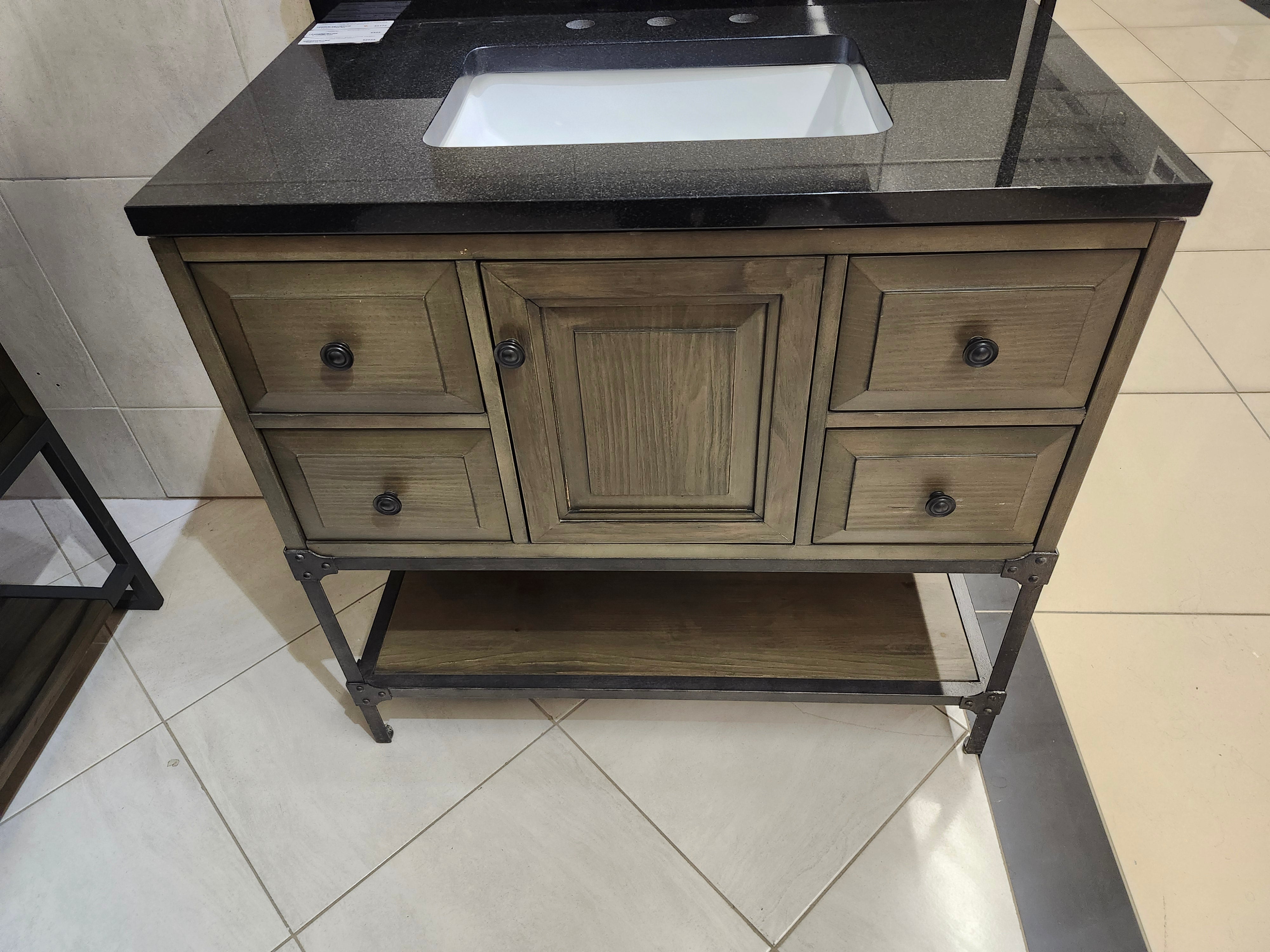36" Fairmont Toledo Vanity & Countertop Combo with Mirror (as is)