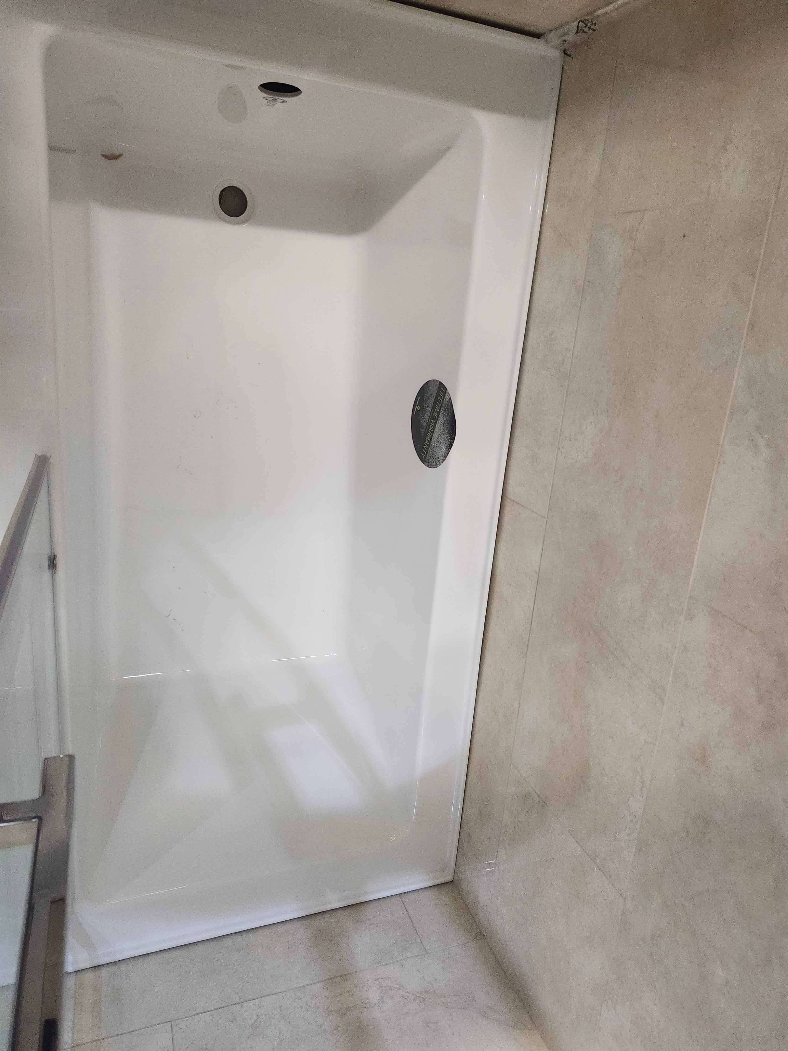 Fleurco Tub door and Hardware and 60x32 neptune bathtub (as is)
