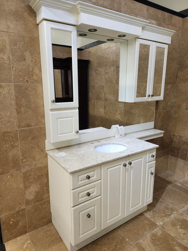 67" Vanico Classic 3000 Vanity Combo (as is)