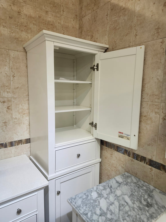 23" Fairmont Framingham Linen White (as is)