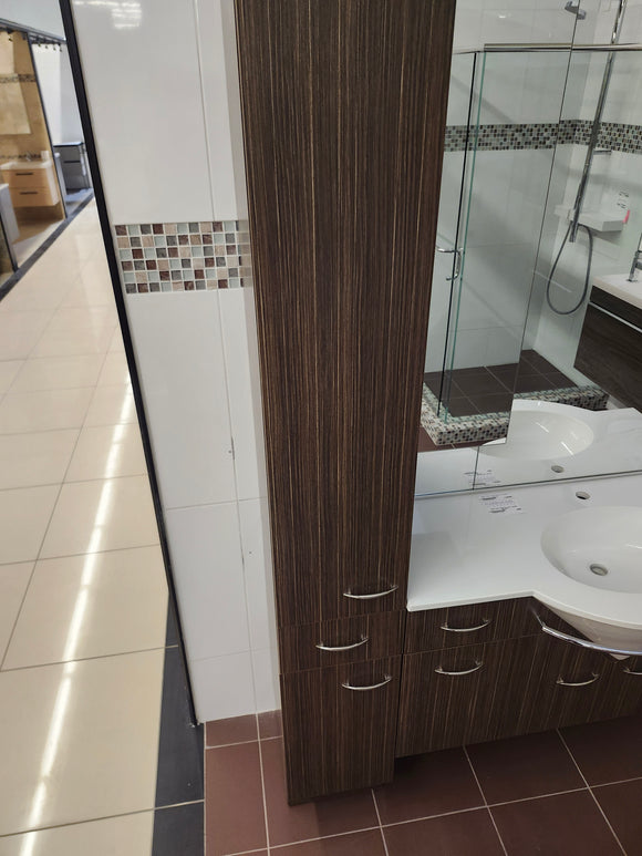 82" Vanico Avanti Vanity Combo (as is) l5