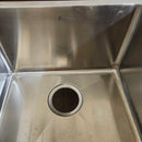 Vida Acute 18 x 18 Undermound Single Bowl Kitchen Sink Floormodel Clearance As Is m10-3