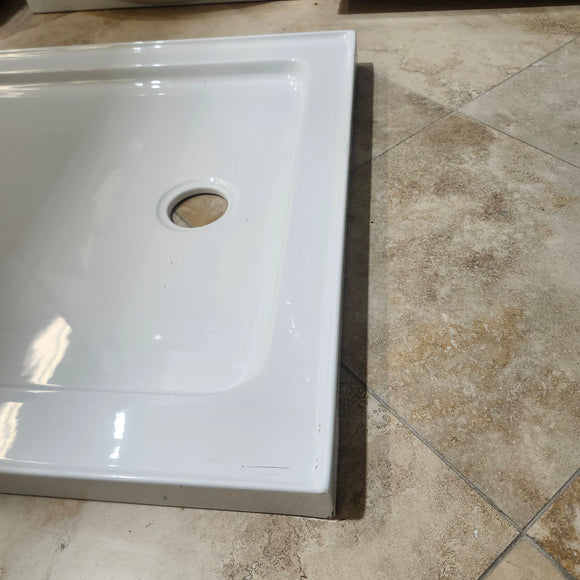 48 x 32 Acrylic Shower Base White Floormodel Clearance As is i15