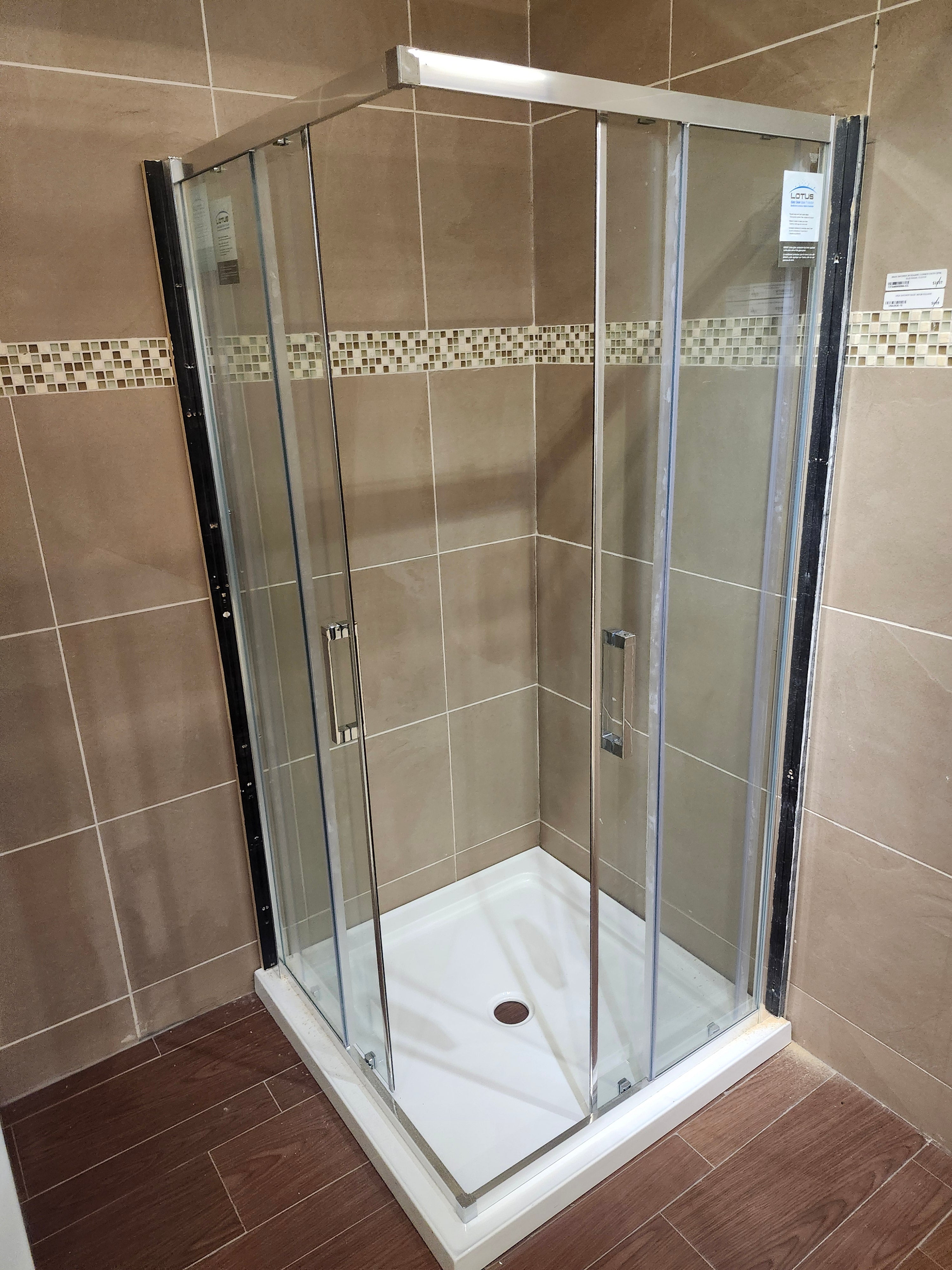 Maax 36" shower door square corner and vida shower base combo (as is) - 0