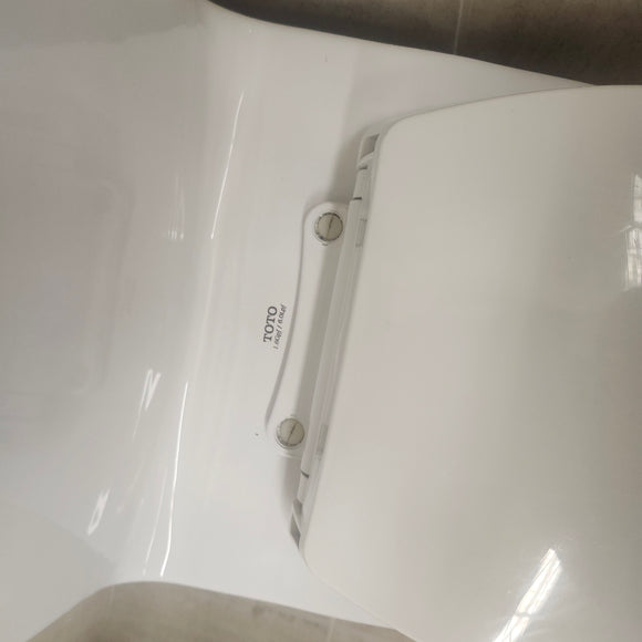 Toto Ultramax 1pc G-Max Eco Cotton Toilet Floormodel Clearance as is i10