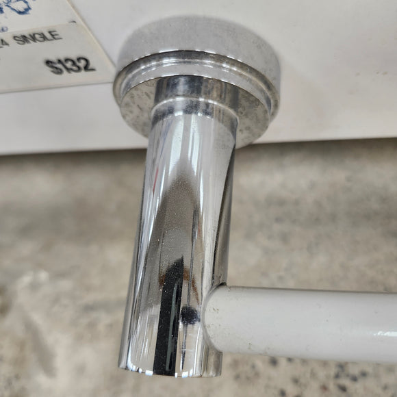 Rubinet Lasale 24 Inch Towel Bar Floormodel Sold As Is Chrome Floormodel Clearance As is White/Chrome