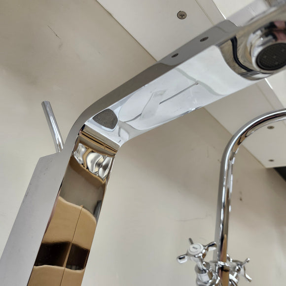 Aquabrass Hey Joe Low Solid Spout Kitchen Faucet Chrome Sold as is Floormodel Clearance